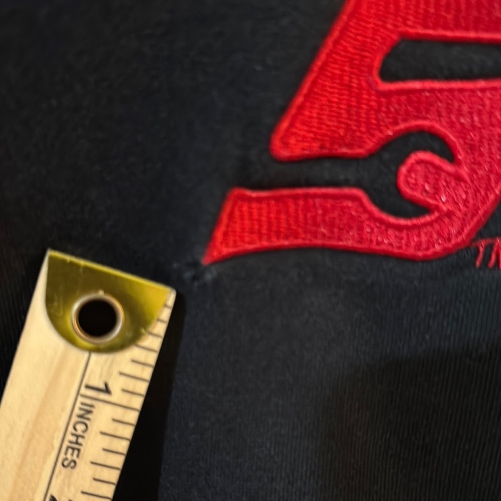 Snap-on 95 years Black Hoodie with Red Accents Men’s size Large - Picture 5 of 11
